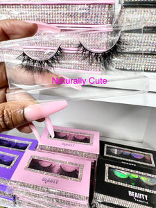 Lash "Naturally Cute"